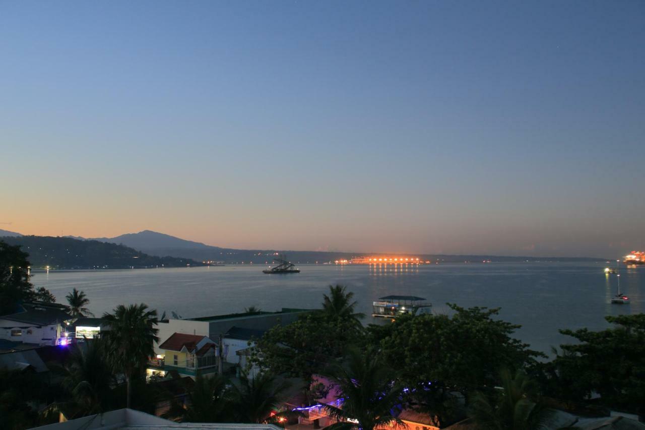Wild Orchid Beach Resort Olongapo Eksteriør billede