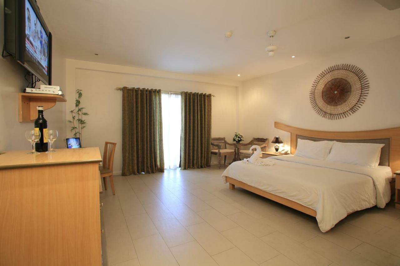 Wild Orchid Beach Resort Olongapo Eksteriør billede