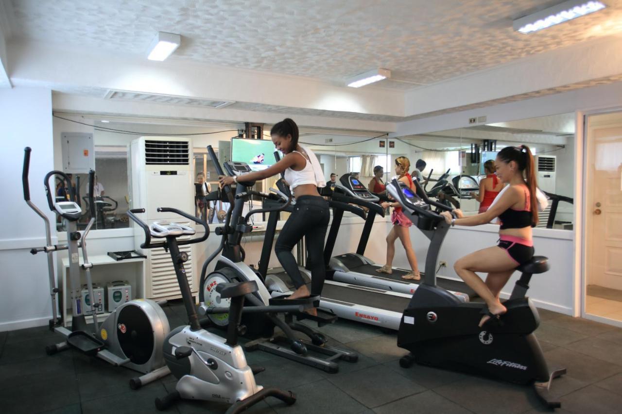 Wild Orchid Beach Resort Olongapo Eksteriør billede